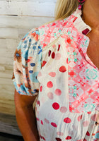 Load image into Gallery viewer, Coral Floral Mix Top
